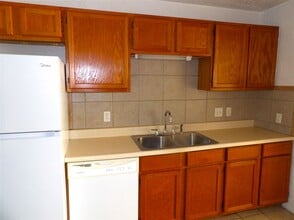 1165 NW Ozmun Ave in Lawton, OK - Building Photo - Building Photo