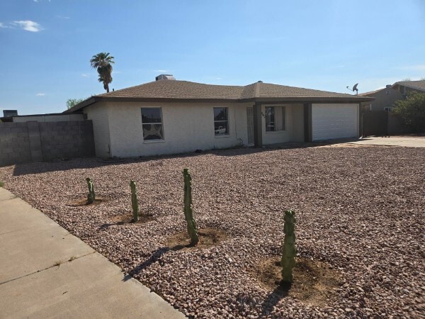 3447 E Capri Ave in Mesa, AZ - Building Photo - Building Photo