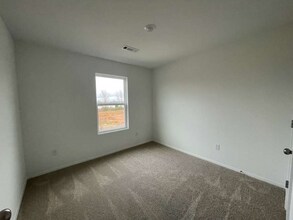 6715 SW Dignity Ave in Bentonville, AR - Building Photo - Building Photo