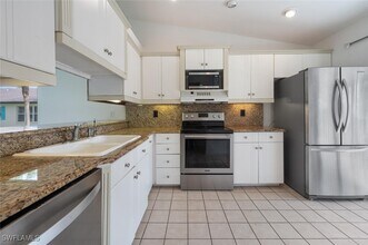 4130 Looking Glass Ln in Naples, FL - Building Photo - Building Photo