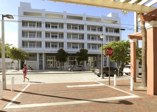 CocoStyle Residences in Coconut Grove, FL - Foto de edificio - Building Photo