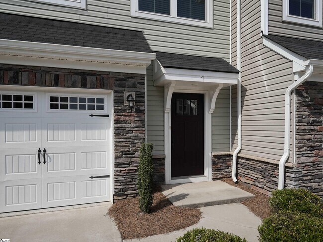 7 McGuires Pl in Simpsonville, SC - Building Photo - Building Photo