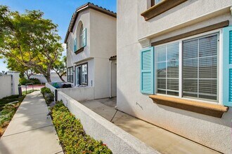 275 Reef Point Way in Oceanside, CA - Building Photo - Building Photo