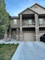 1612 Venetian Way in Saratoga Springs, UT - Building Photo