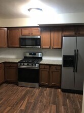 443 13th Ave S in South St. Paul, MN - Building Photo - Building Photo