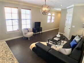 108 S Moody Ave in Tampa, FL - Building Photo - Building Photo