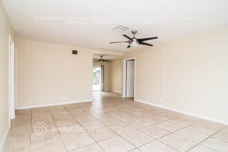 5811 SW 54th Terrace in Davie, FL - Building Photo - Building Photo