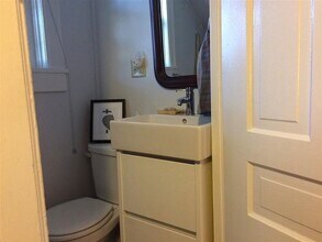 211 East St in Houghton, MI - Foto de edificio - Building Photo