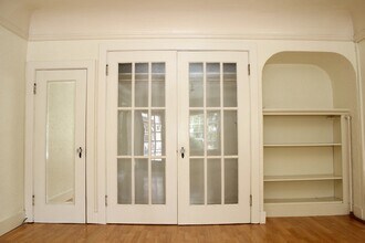 3087 SE Ankeny St in Portland, OR - Building Photo - Building Photo