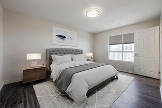 Auburn Towers in Cambridge, ON - Building Photo - Building Photo