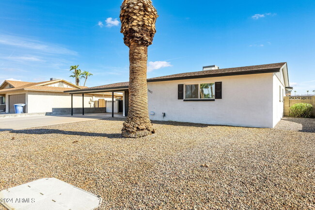 1837 E Alameda Dr in Tempe, AZ - Building Photo - Building Photo