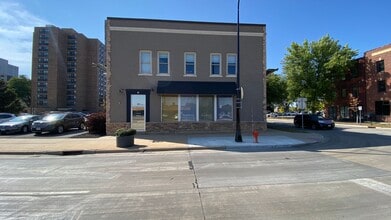 223 Broadway Ave N in Rochester, MN - Building Photo - Building Photo