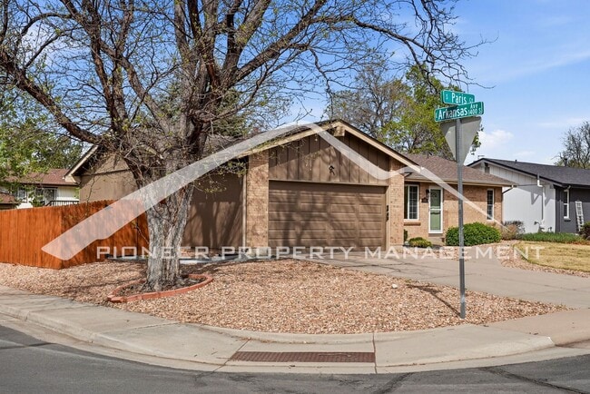 1399 S Paris Ct in Aurora, CO - Building Photo - Building Photo