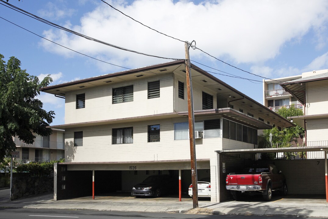 1526 Pensacola St in Honolulu, HI - Building Photo