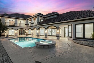 1229 Strathmore Dr in Southlake, TX - Building Photo - Building Photo