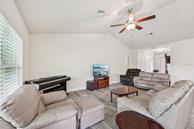 4610 Clarke St in North Port, FL - Building Photo - Building Photo