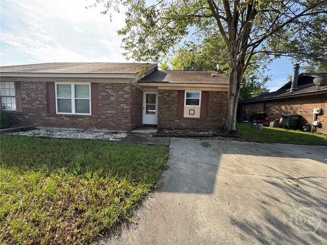 property at 6 Cobbler Ct