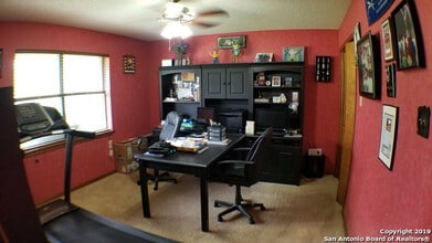 139 Glenvalley Cir in Bandera, TX - Building Photo - Building Photo