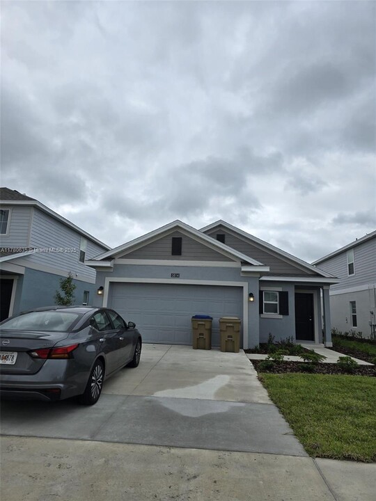 5814 Le Marin Wy in Kissimmee, FL - Building Photo