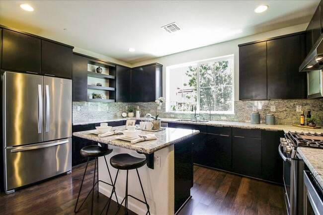 property at 890 White Moonstone Loop