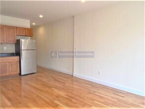 270 Fort Washington Ave, Unit 65 in New York, NY - Building Photo - Building Photo