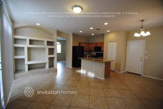 6615 W Hayes St in Phoenix, AZ - Building Photo - Building Photo