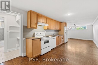 39 Morgan Ave in Toronto, ON - Building Photo - Building Photo