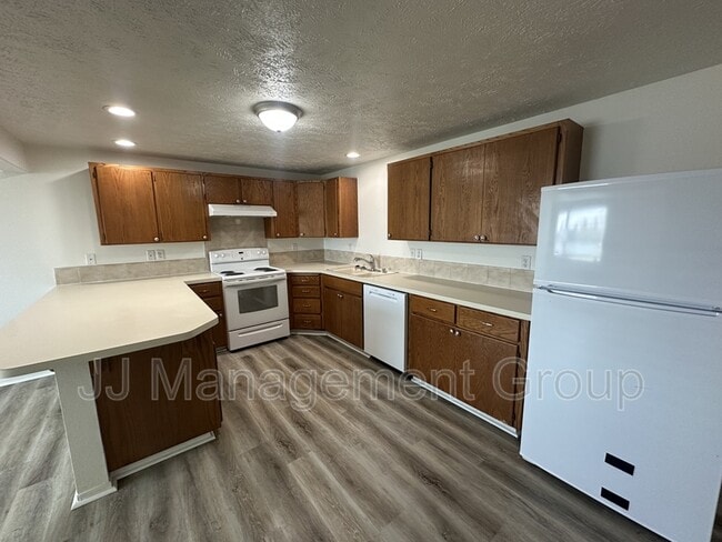 property at 1207 2nd St