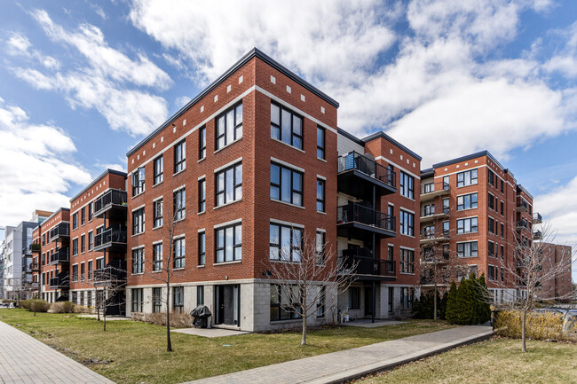 4700 Henri-Bourassa Boul O in Montréal, QC - Building Photo - Building Photo