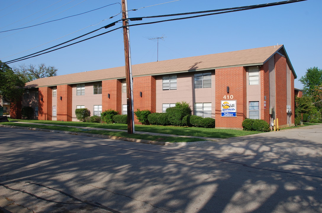 Springhill Apartments in Denton, TX - Foto de edificio