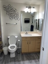 440 L St NW, Unit 106 in Washington, DC - Building Photo - Building Photo