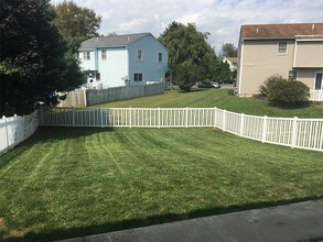 519 E Linden St in Fleetwood, PA - Building Photo - Building Photo