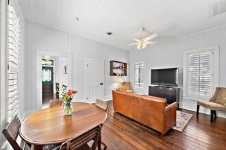 2013 Decatur St in Houston, TX - Building Photo - Building Photo
