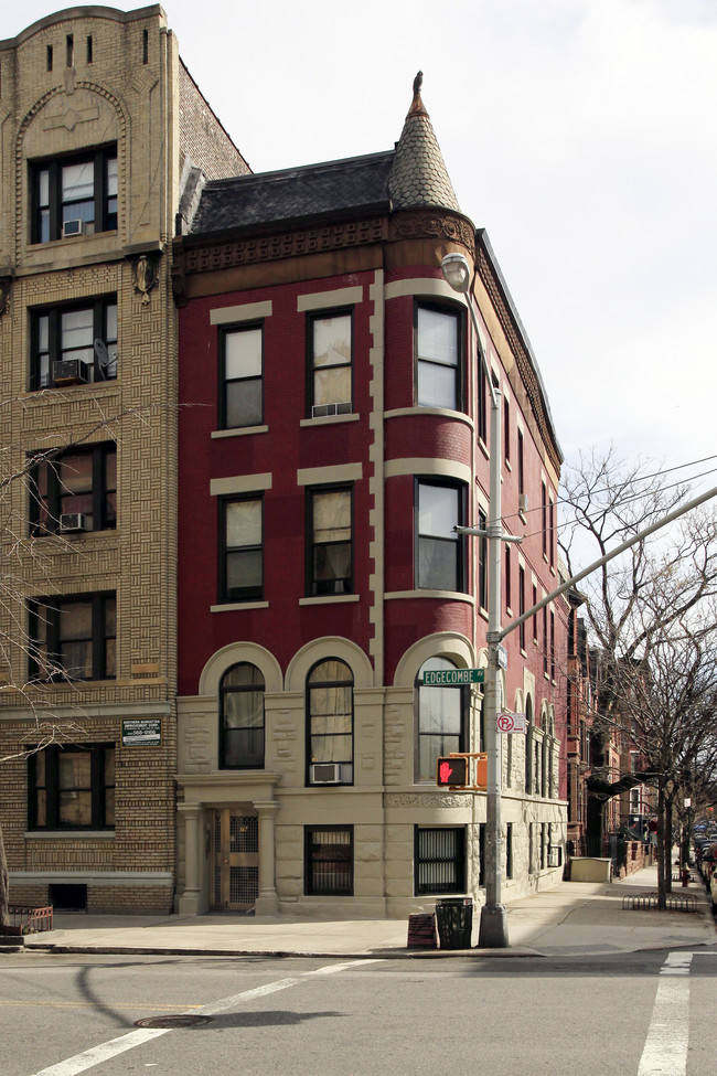 76 Edgecombe Ave in New York, NY - Building Photo - Building Photo