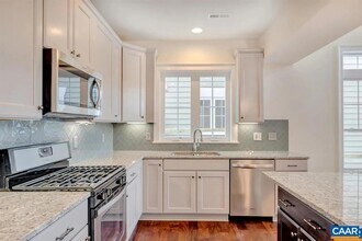 3328 Rowcross St in Crozet, VA - Building Photo - Building Photo