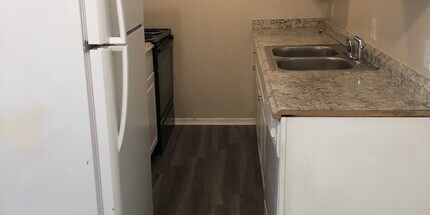 612 Londonderry Ln in Denton, TX - Building Photo - Building Photo