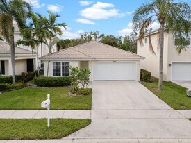 6791 Lantern Key Dr in Greenacres, FL - Building Photo