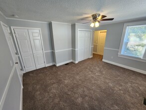 260 N Cleveland Park Dr-Unit -B in Spartanburg, SC - Building Photo - Building Photo