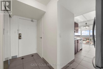 10-1410 Markbrook Ln in Toronto, ON - Building Photo - Building Photo