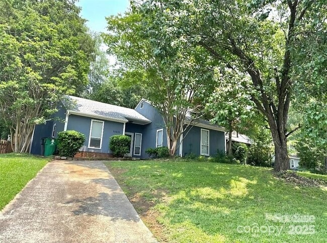 11421 Kingfisher Dr