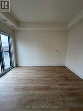 16 Melbourne Ave in St Catharines, ON - Building Photo - Building Photo