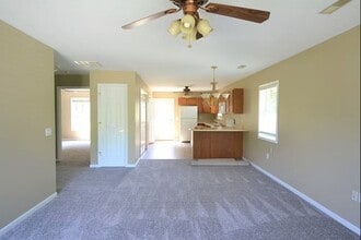 1109 N Don St in Kirksville, MO - Foto de edificio - Building Photo