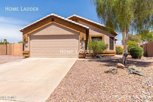 917 S Del Rancho in Mesa, AZ - Building Photo - Building Photo