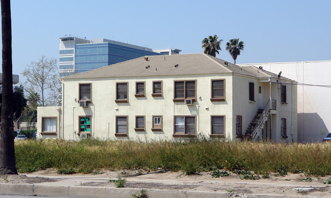 314 W 5th St in San Bernardino, CA - Building Photo - Building Photo