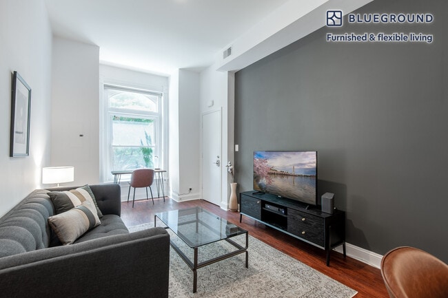 1415 17th St NW, Unit FL1-ID60 in Washington, DC - Building Photo - Building Photo