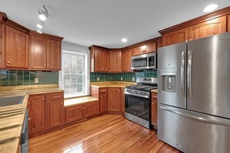 22 School St in Southbridge, MA - Building Photo - Building Photo