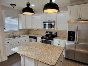 40485 Sage Field Ct in Gonzales, LA - Foto de edificio - Building Photo