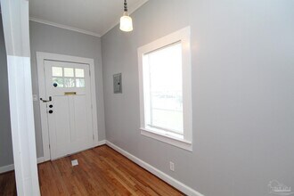 618 N B St in Pensacola, FL - Building Photo - Building Photo