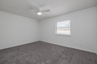 The Grant in Atlanta, GA - Building Photo - Interior Photo