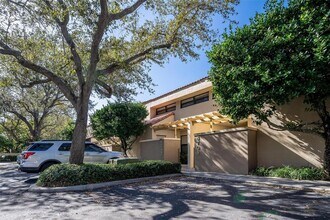 8708 SW 79th Pl in Miami, FL - Building Photo - Building Photo